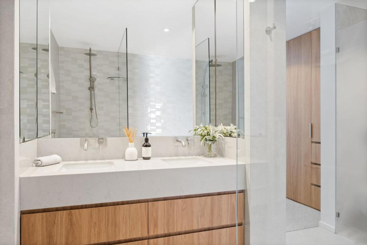 Coolum Luxe Apt First Bay 122 Кулъм Бийч Екстериор снимка